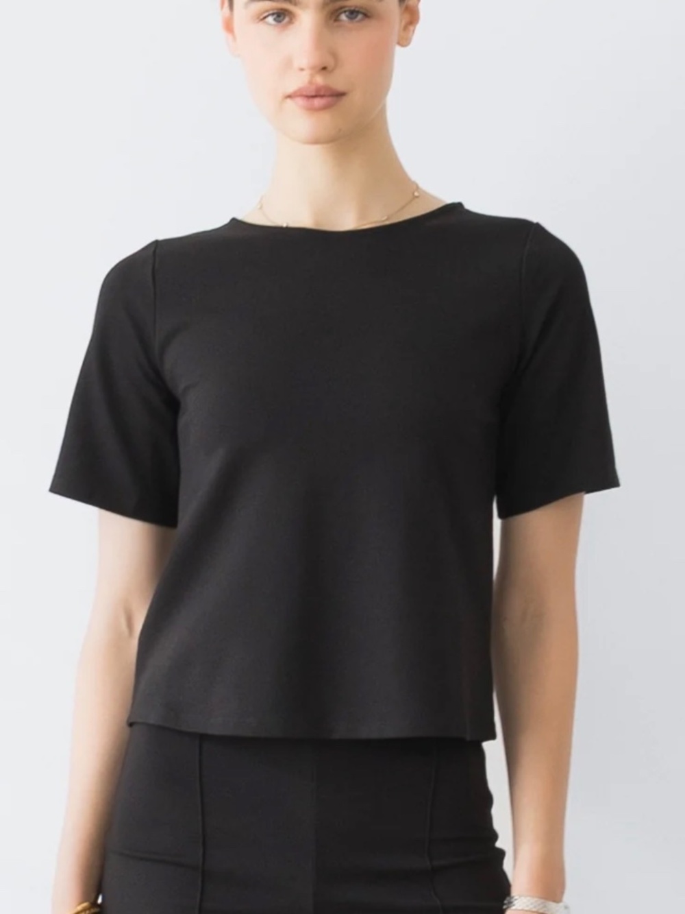 NWT Ripley Rader BLACK PONTE KNIT EXTENDED SHORT SLEEVE TOP